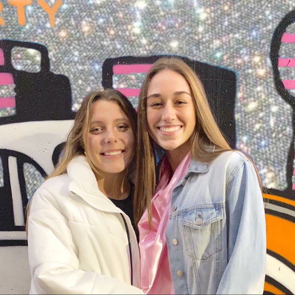 Meet your Posher, Annabelle - Picture 1 of 1